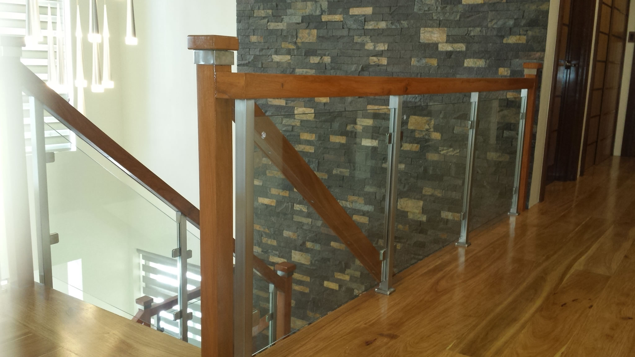 glass-stair-railing-classic-contemporary-design